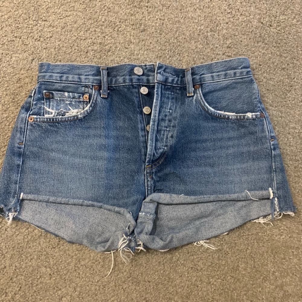 AGOLDE jean shorts (size 26)